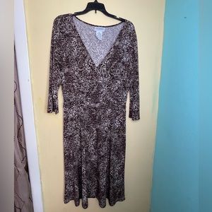 Vintage K & Company Stretchy Pattern Dress in Brown and Crème
